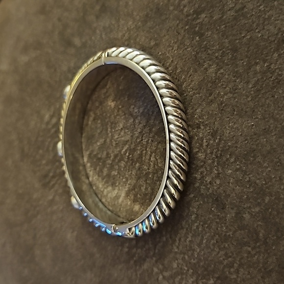 BRIGHTON Pearl Magic Silver Plated Bangle Clamper Bracelet - Picture 5 of 8